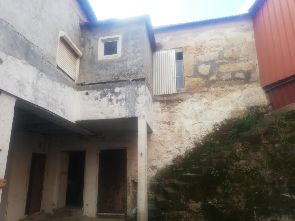 Terreno para Venda em Fânzeres e São Pedro da Cova Foto 5