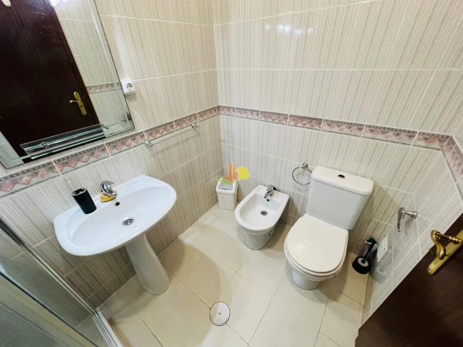 Apartamento T1 para Arrendamento em Buarcos Foto 7