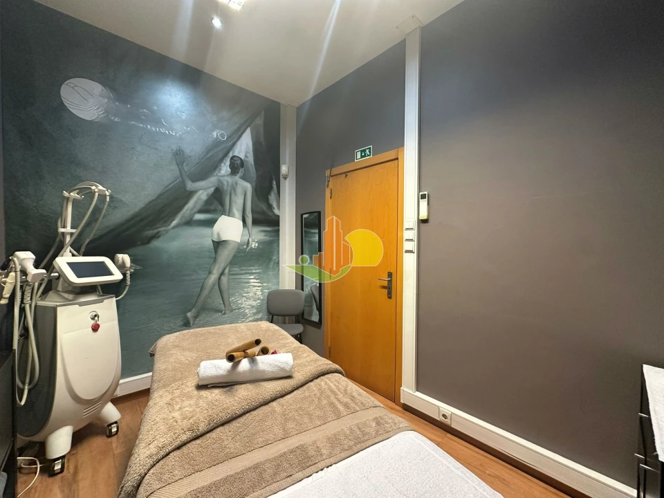 Loja para Venda em Buarcos Foto 13