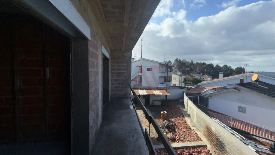 Moradia T3 para Venda em Macieira da Lixa e Caramos Foto 12
