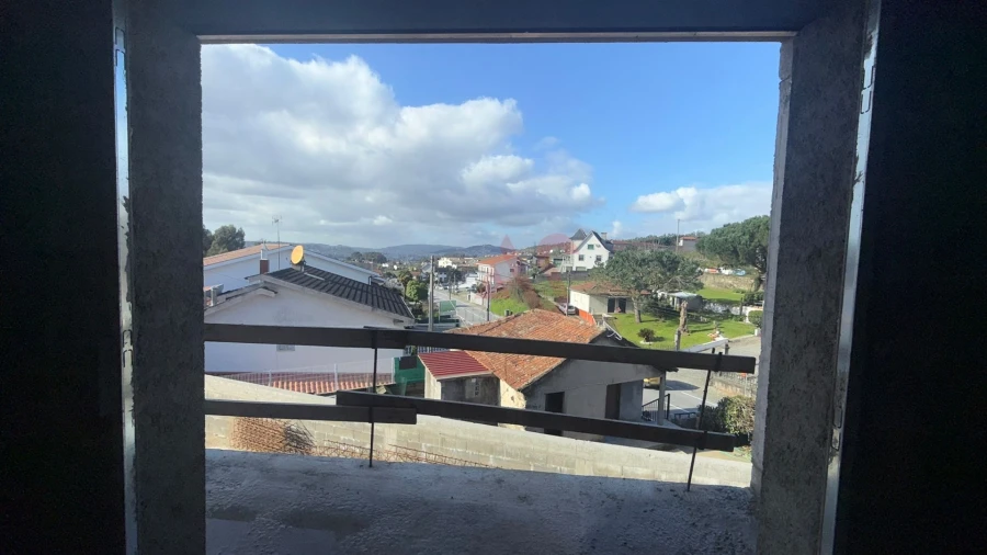 Moradia T3 para Venda em Macieira da Lixa e Caramos Foto 13