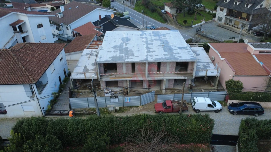 Moradia T3 para Venda em Macieira da Lixa e Caramos Foto 2