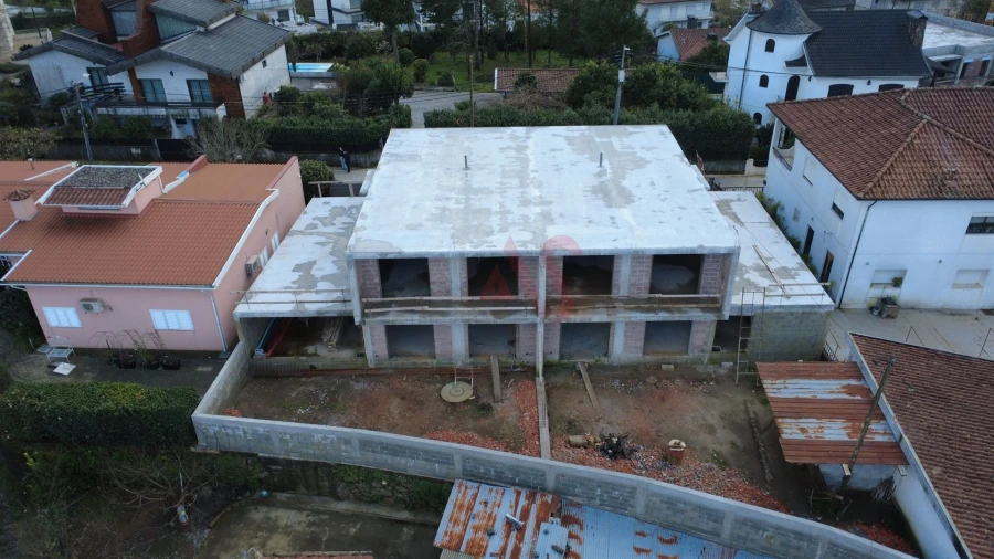 Moradia T3 para Venda em Macieira da Lixa e Caramos Foto 1