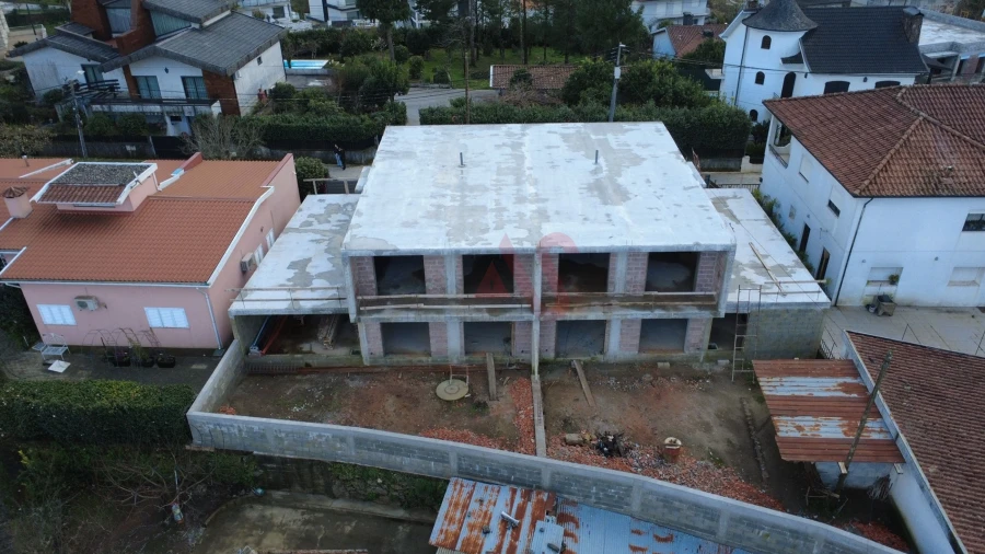 Moradia T3 para Venda em Macieira da Lixa e Caramos