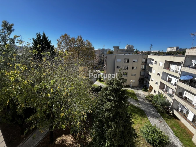 Apartamento T4 para Venda em Braga (São José de São Lázaro e São João do Souto) Foto 4