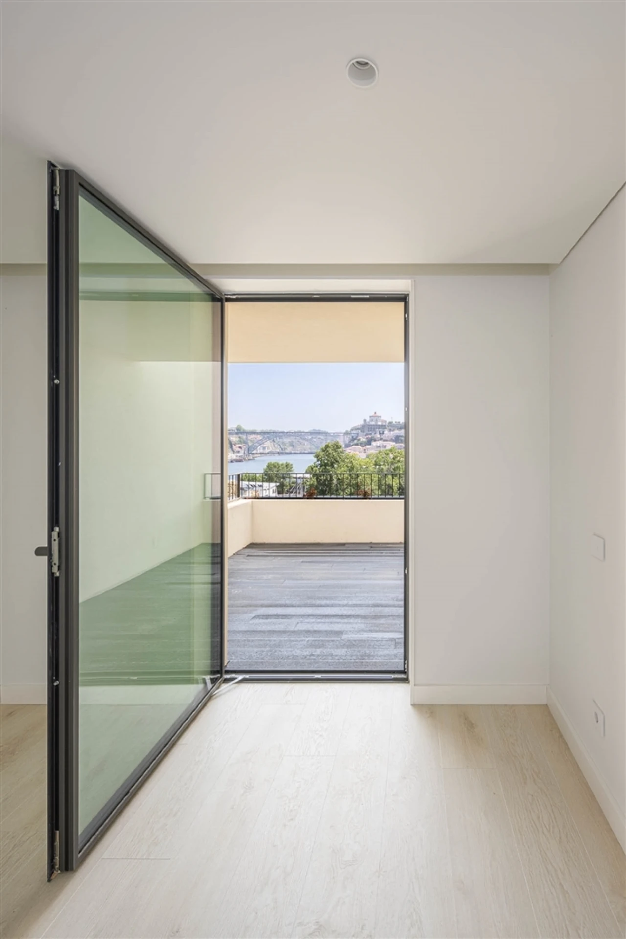 Apartamento T2 para Venda em Santa Marinha e São Pedro da Afurada Foto 14