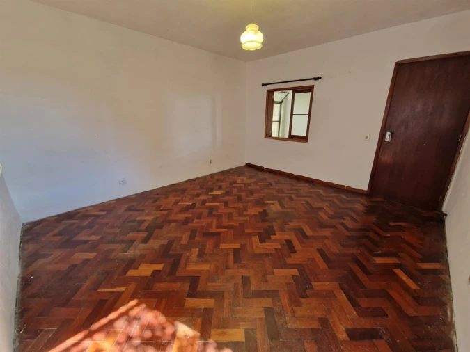 Moradia T4 para Venda em Imaculado Coração de Maria Foto 8