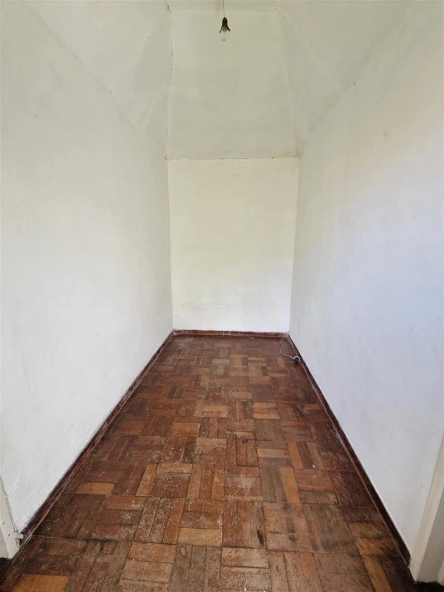 Moradia T4 para Venda em Imaculado Coração de Maria Foto 11