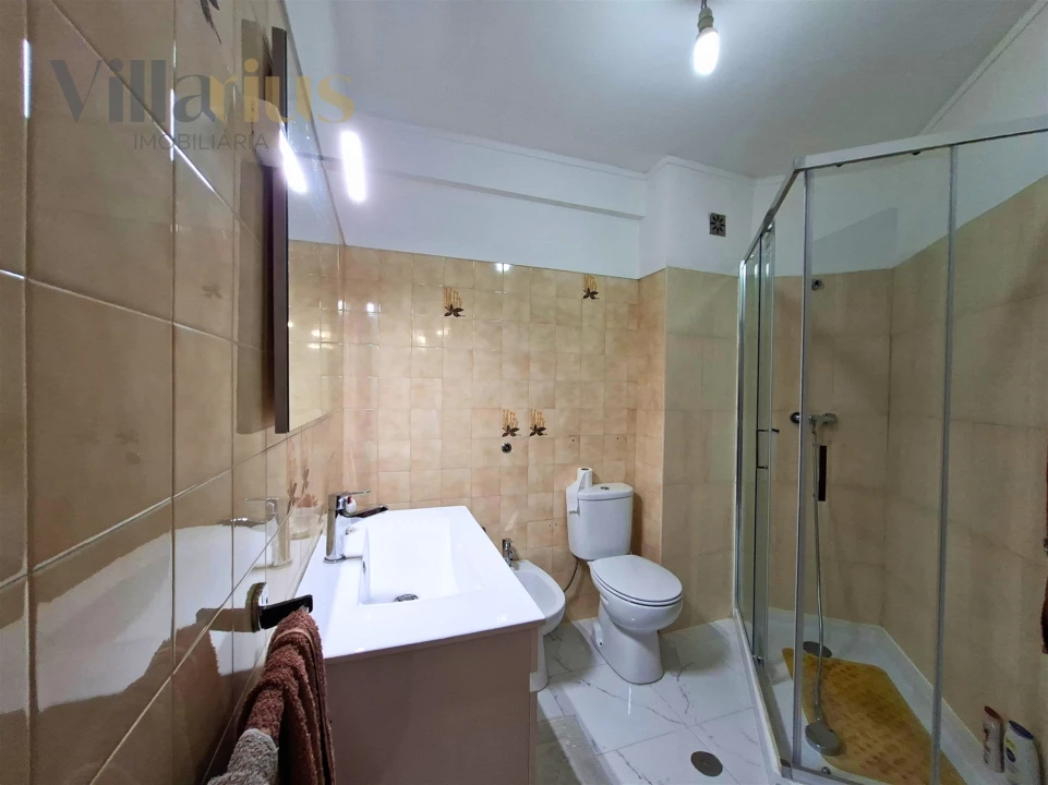 Apartamento T3 para Venda em São João Baptista e Santa Maria dos Olivais Foto 20