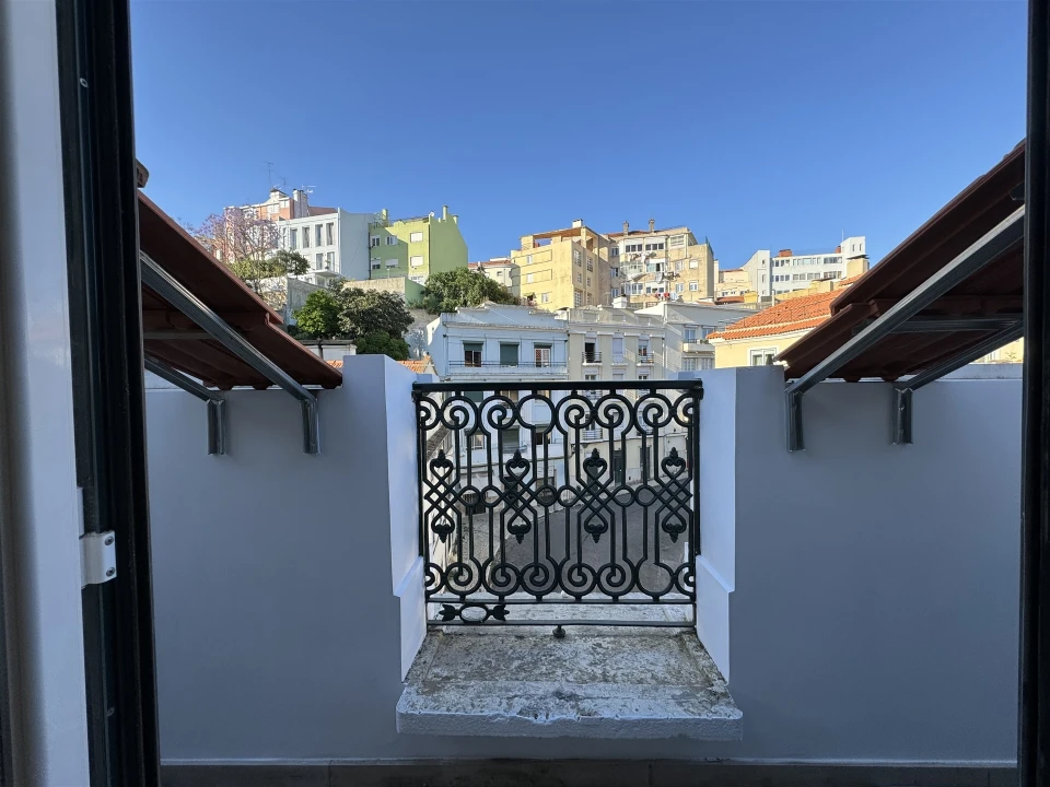 Apartamento T2 para Venda em São Vicente Foto 1