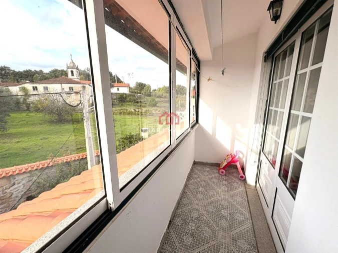 Moradia T4 para Venda em Quintela de Azurara Foto 9