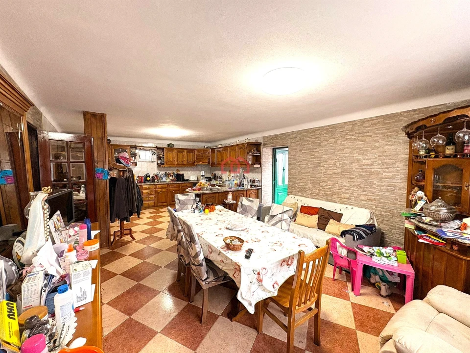 Moradia T4 para Venda em Quintela de Azurara Foto 3