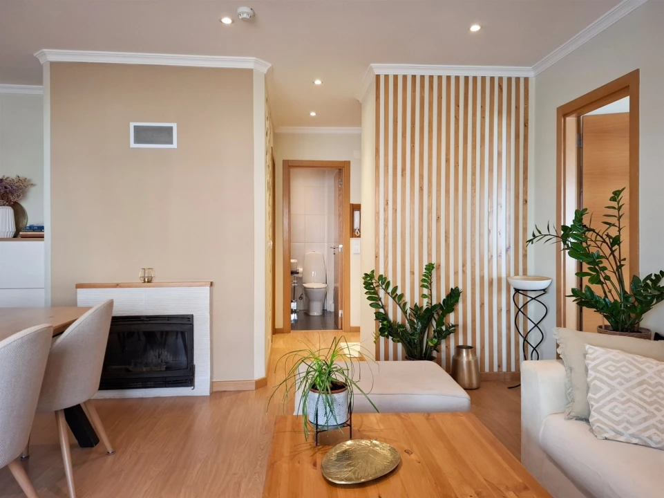 Apartamento T2 para Venda em Quarteira Foto 33