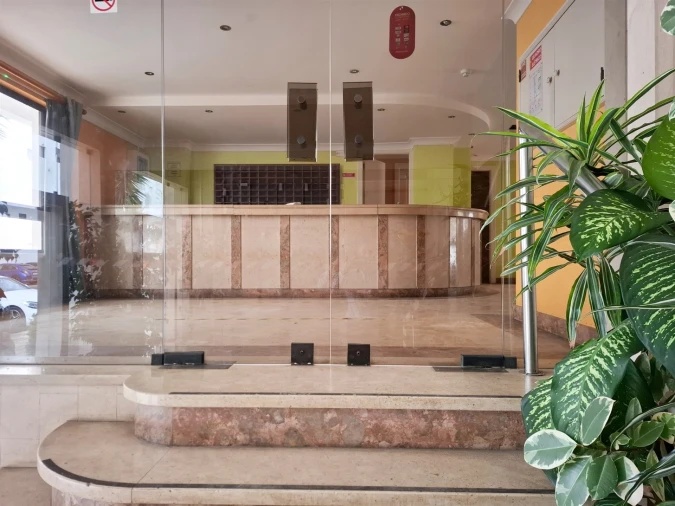 Apartamento T2 para Venda em Quarteira Foto 53