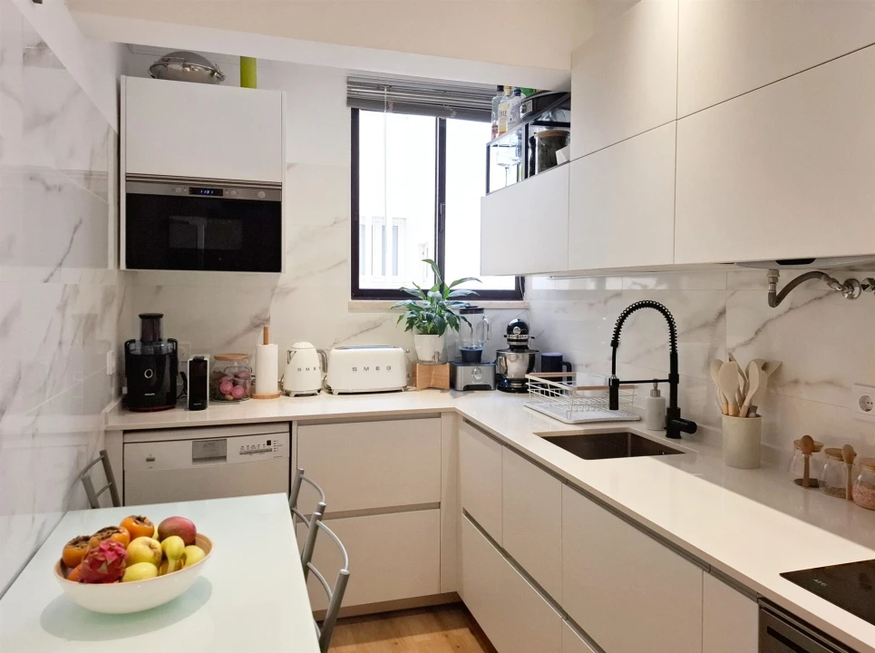 Apartamento T2 para Venda em Quarteira Foto 14