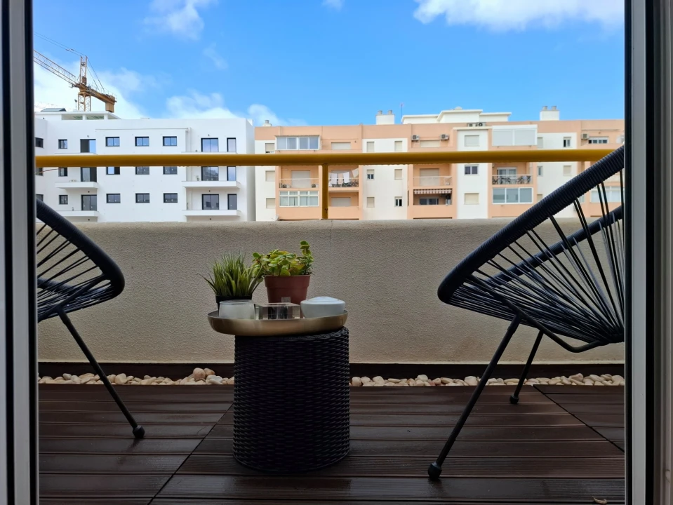 Apartamento T2 para Venda em Quarteira Foto 25