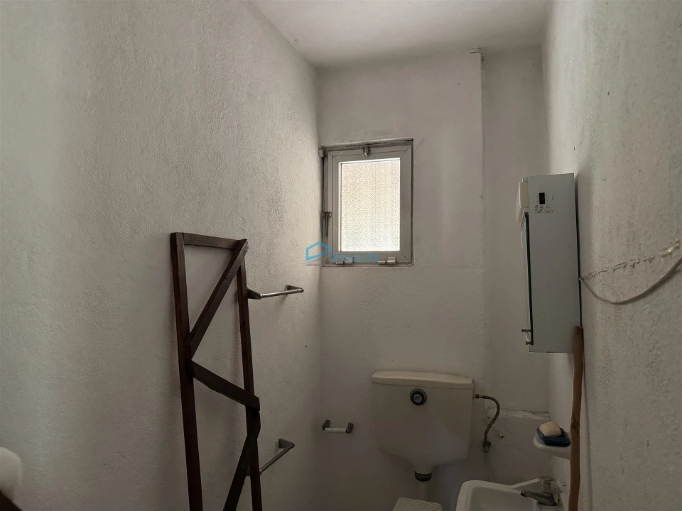 Moradia T5 para Venda em Arroios Foto 40