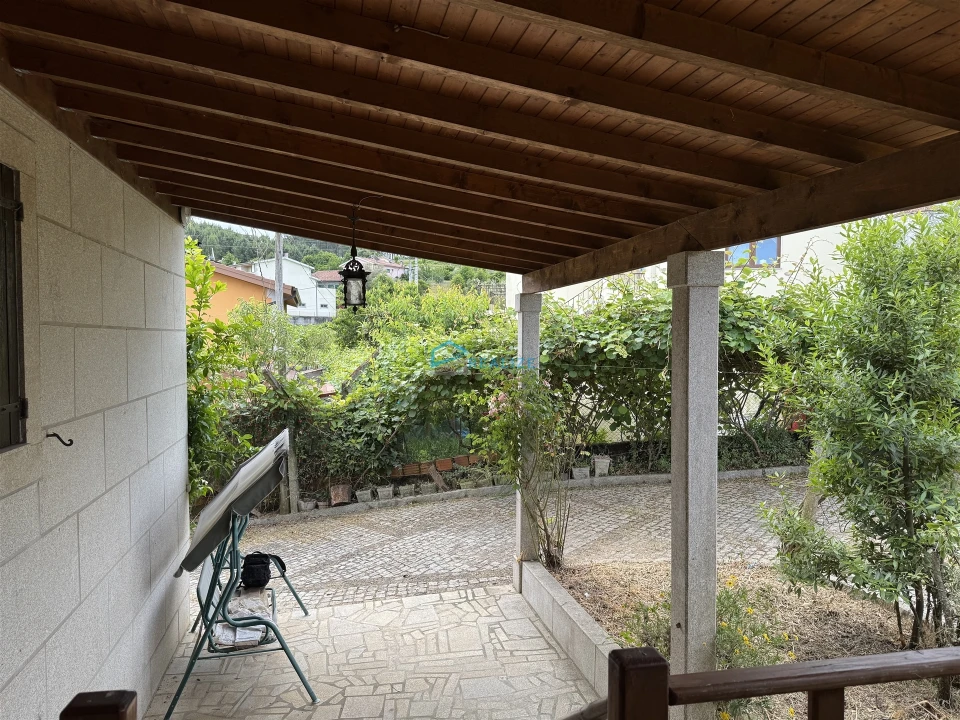 Moradia T5 para Venda em Arroios Foto 30