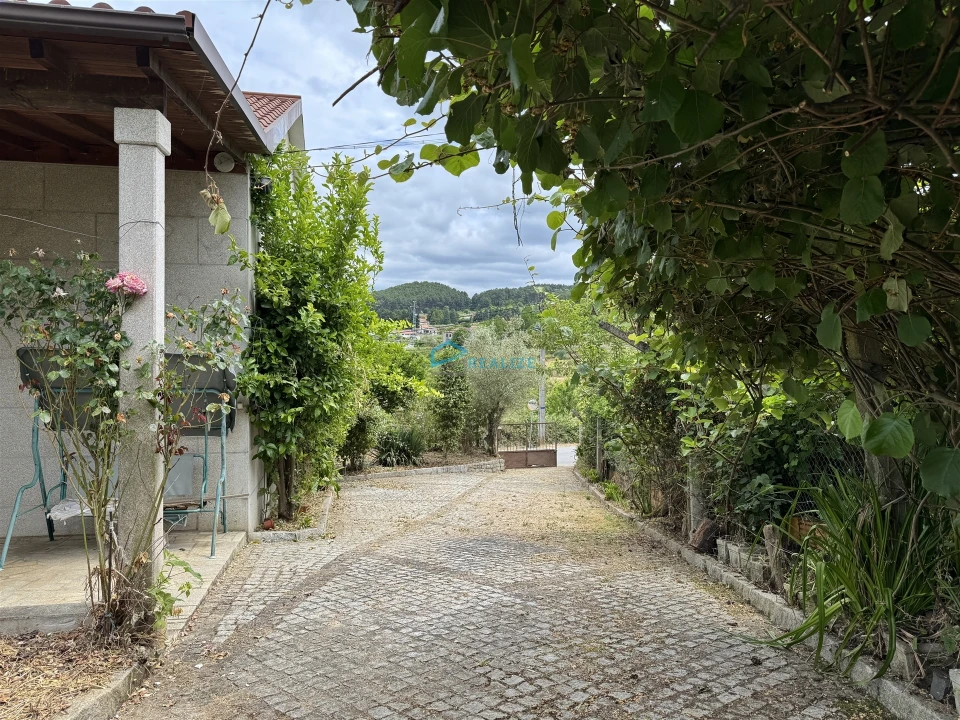 Moradia T5 para Venda em Arroios Foto 23