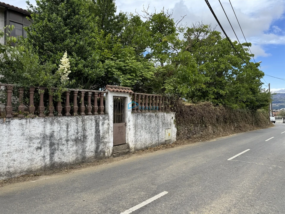 Moradia T5 para Venda em Arroios Foto 6