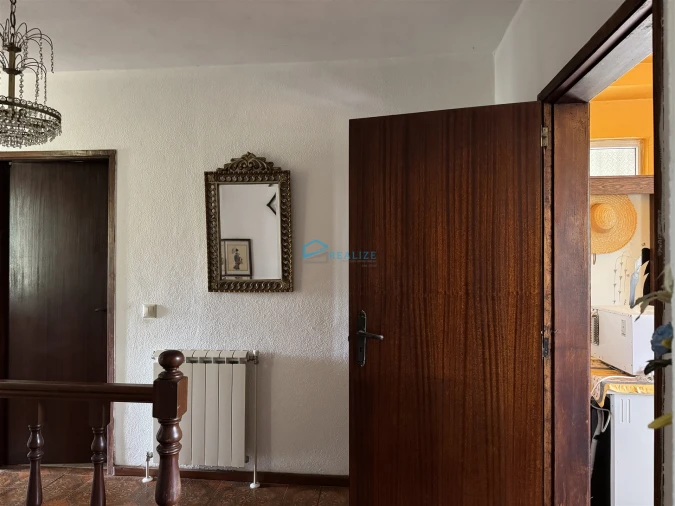 Moradia T5 para Venda em Arroios Foto 38