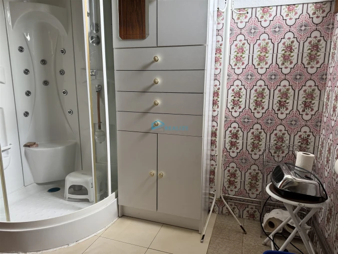 Moradia T5 para Venda em Arroios Foto 55