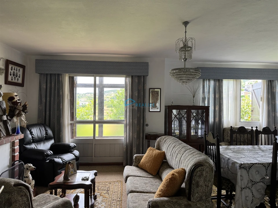 Moradia T5 para Venda em Arroios Foto 41