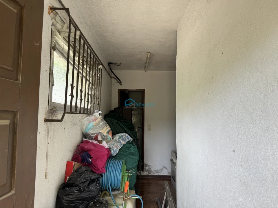 Moradia T5 para Venda em Arroios Foto 64