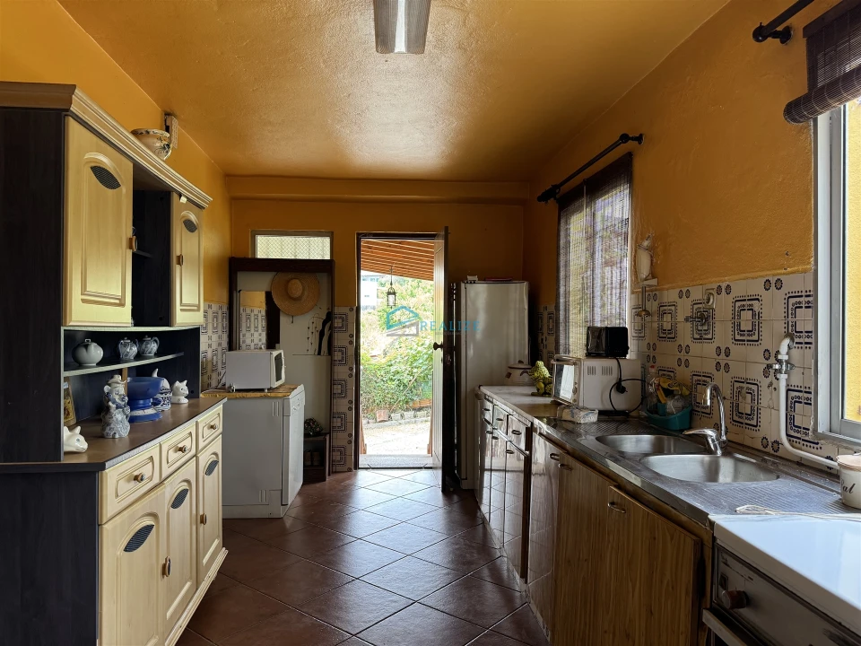 Moradia T5 para Venda em Arroios Foto 33