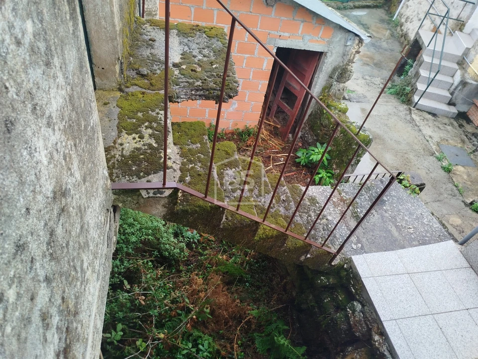 Moradia T2 para Venda em Currelos, Papízios e Sobral Foto 13