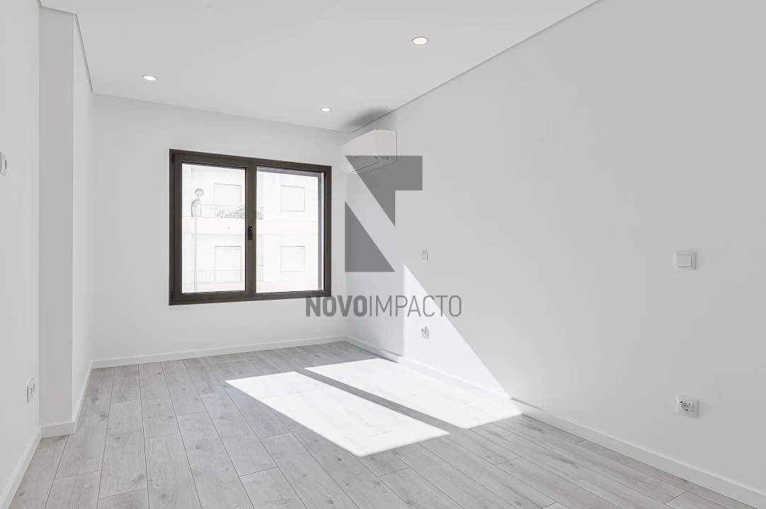 Apartamento T5 para Venda em Montijo e Afonsoeiro Foto 15
