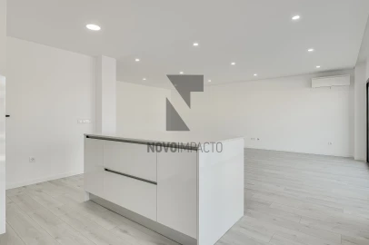 Apartamento T5 para Venda em Montijo e Afonsoeiro