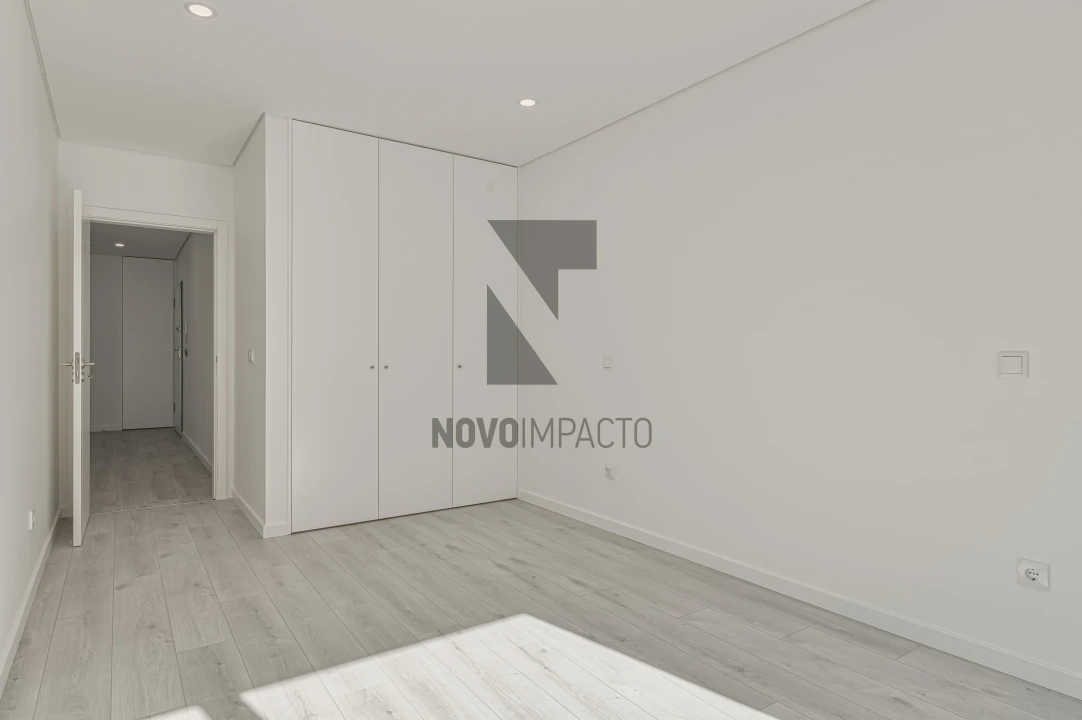 Apartamento T5 para Venda em Montijo e Afonsoeiro Foto 13