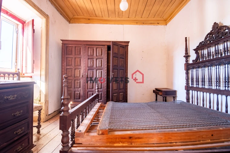 Moradia T3 para Venda em Alqueidão da Serra Foto 18