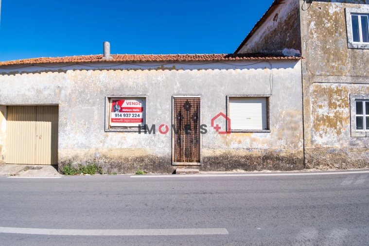 Moradia T3 para Venda em Alqueidão da Serra