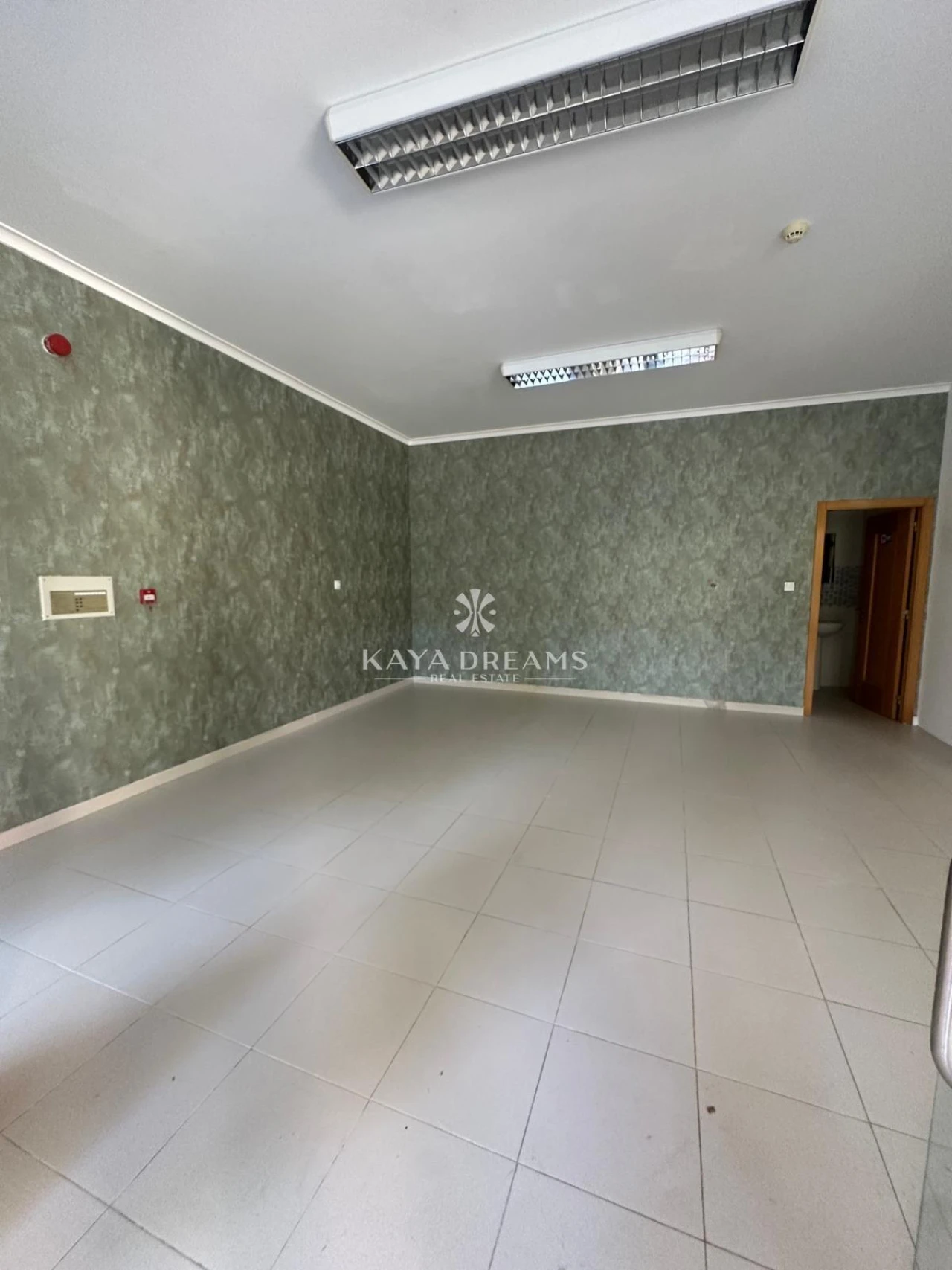 Loja para Venda em Ramada e Caneças Foto 2