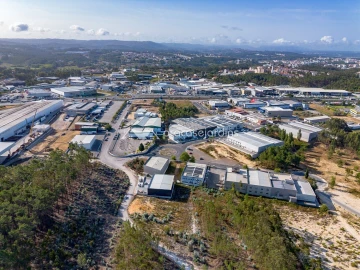 Terreno para Venda em Marrazes e Barosa