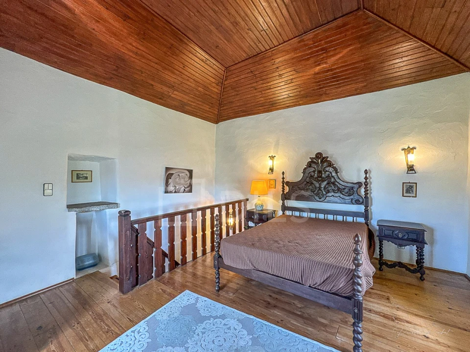 Moradia T2 para Venda em Carvoeira Foto 19