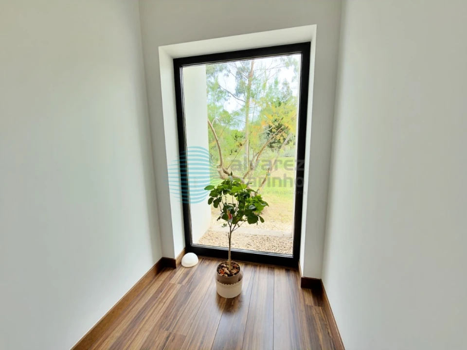 Moradia T7 para Venda em Atouguia da Baleia Foto 45