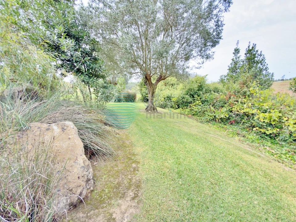 Moradia T7 para Venda em Atouguia da Baleia Foto 77