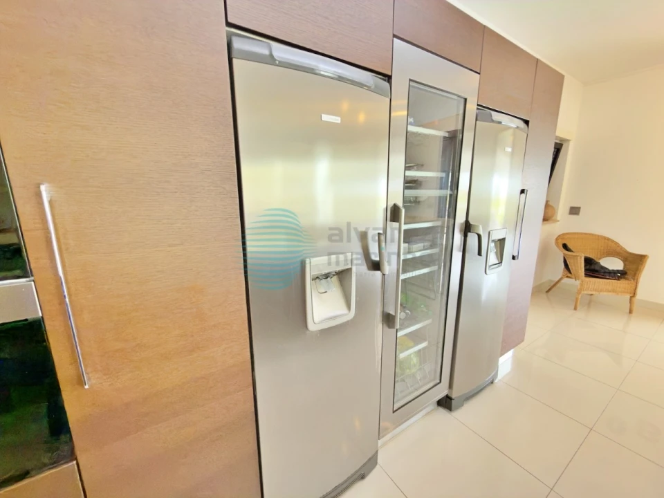 Moradia T7 para Venda em Atouguia da Baleia Foto 93