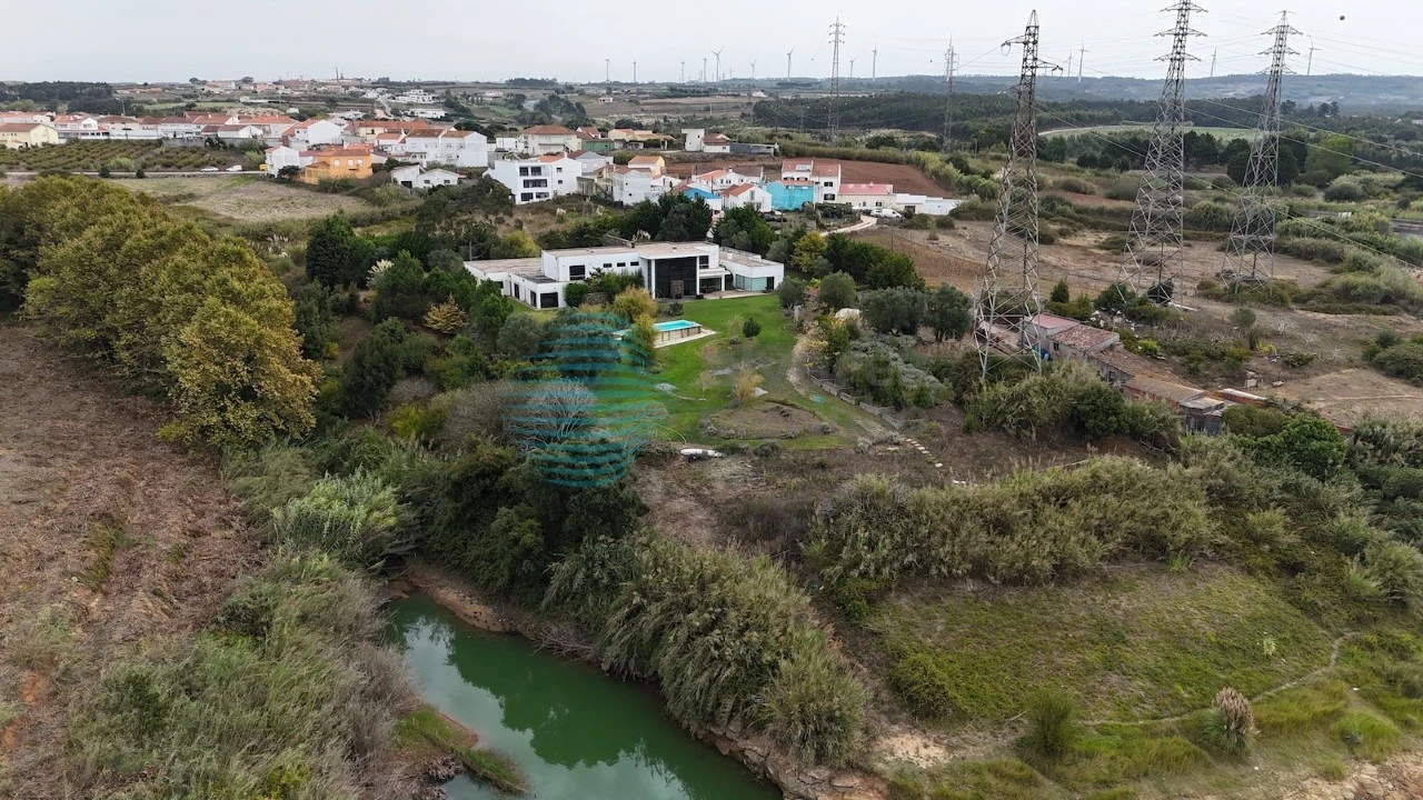 Moradia T7 para Venda em Atouguia da Baleia Foto 103