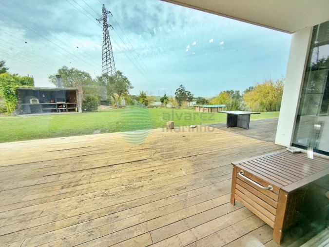 Moradia T7 para Venda em Atouguia da Baleia Foto 30