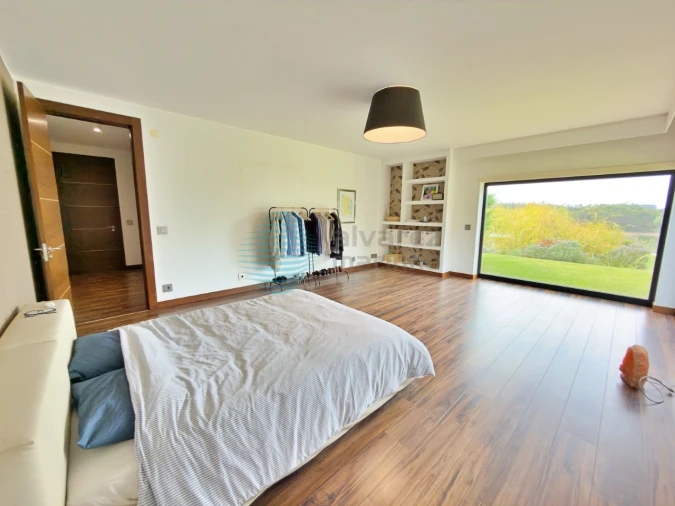 Moradia T7 para Venda em Atouguia da Baleia Foto 48