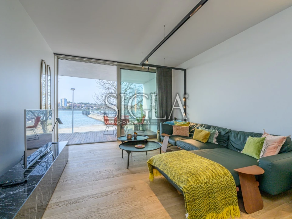 Apartamento T1 para Arrendamento em Canidelo Foto 9