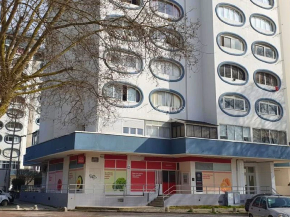 Loja para Venda em Costa da Caparica Foto 4