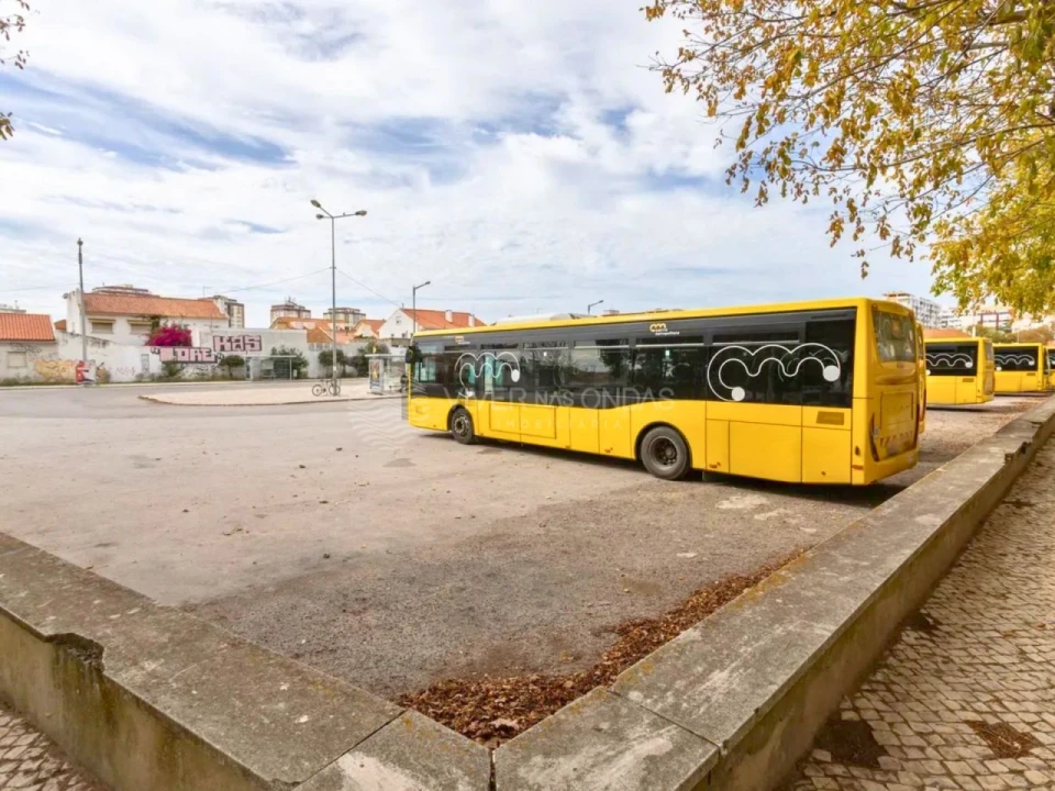 Loja para Venda em Costa da Caparica Foto 8