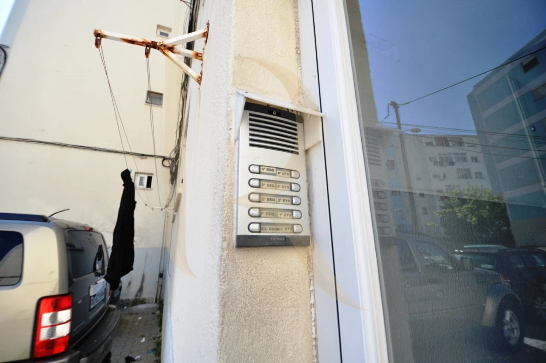 Apartamento T3 para Venda em Laranjeiro e Feijó Foto 14