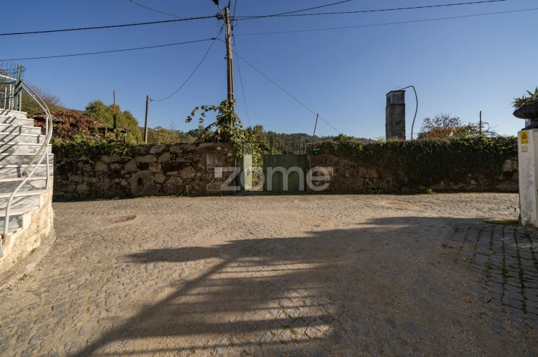 Terreno para Venda em Torre e Portela Foto 18