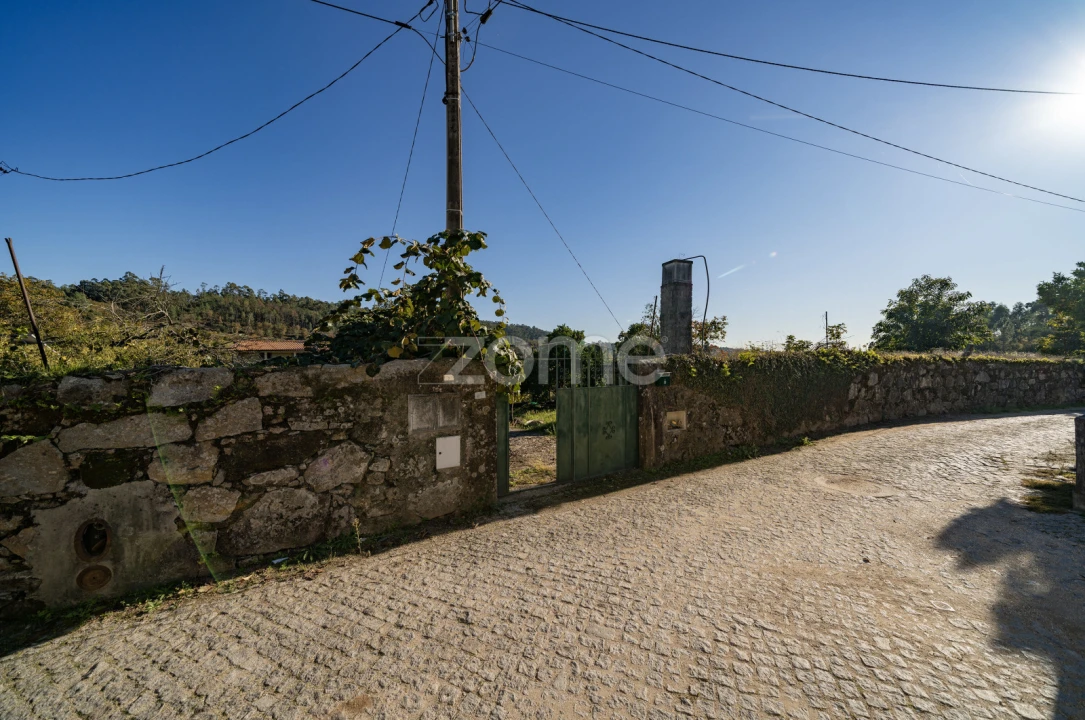 Terreno para Venda em Torre e Portela Foto 17